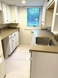 1 bed, 1 bath apartment for rent at 70 Clay Pond Rd Unit B, Bourne — photo 3 of 9