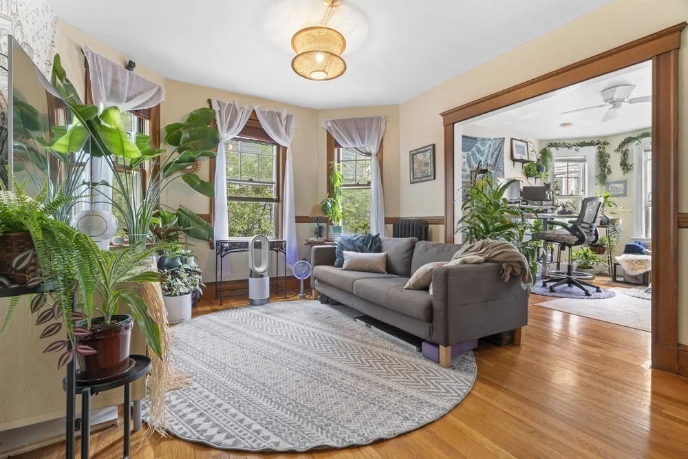 2 bed, 1 bath apartment for rent at 70 Dudley St Unit 1, North Cambridge — photo 4 of 16