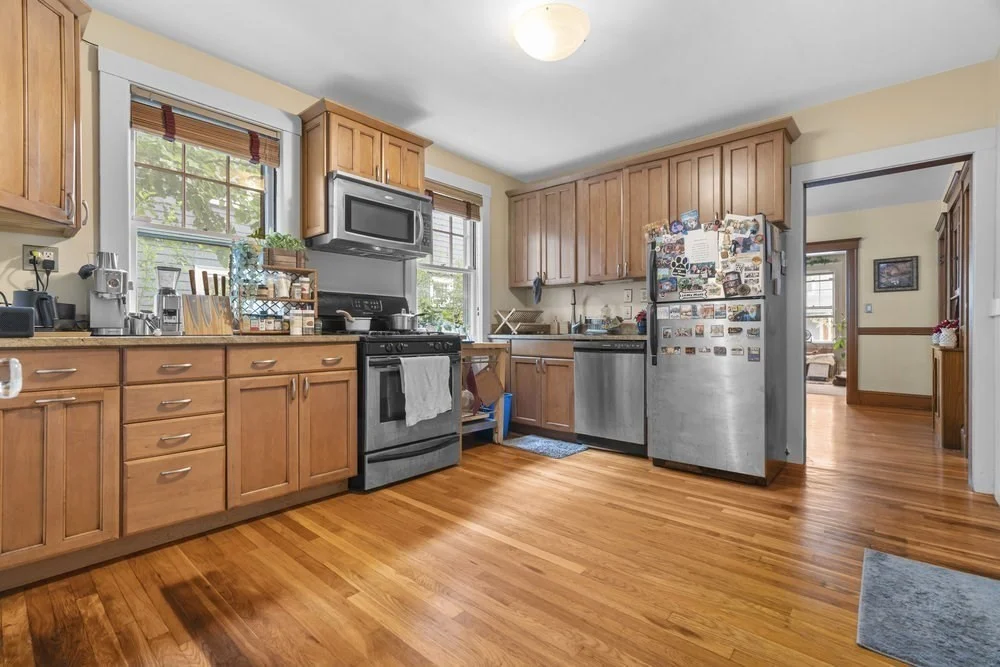 2 bed, 1 bath apartment for rent at 70 Dudley St Unit 1, North Cambridge — photo 1 of 16