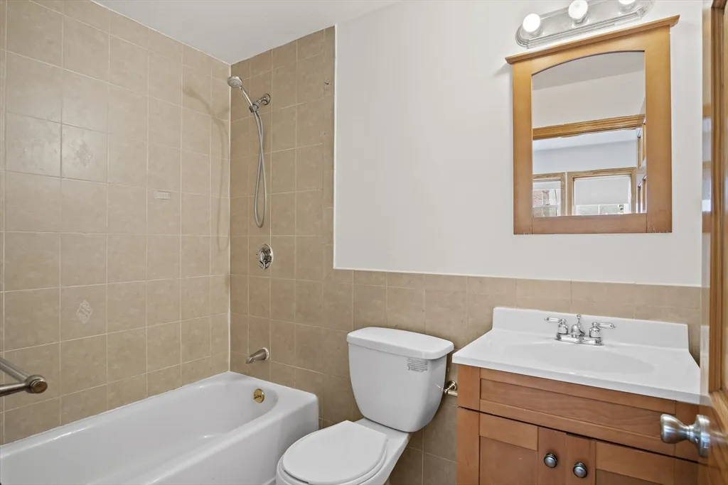 3 bed, 2 bath apartment for rent at 70 Empire St Unit 1, Allston — photo 20 of 31