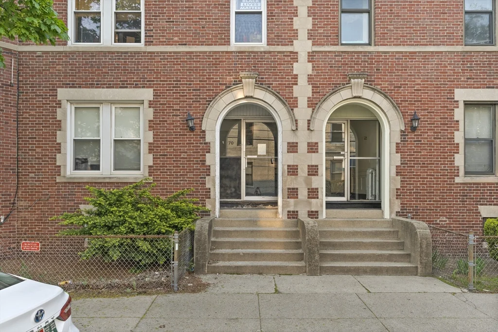 3 bed, 2 bath apartment for rent at 70 Empire St Unit 2, Lower Allston — photo 16 of 16