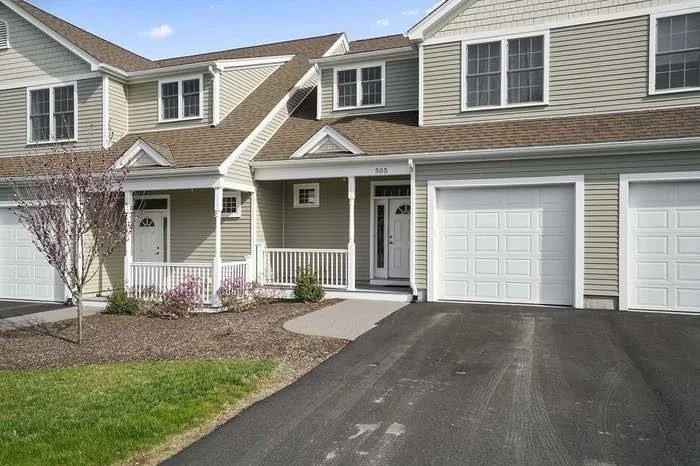 2 bed, 2 bath apartment for rent at 70 Endicott St Unit 1003, Norwood — photo 1 of 10