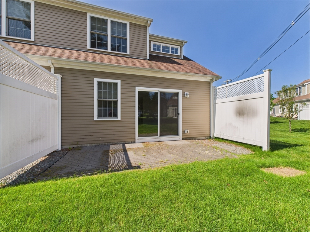 3 bed, 2 bath apartment for rent at 70 Endicott Unit 601, Norwood — photo 24 of 27