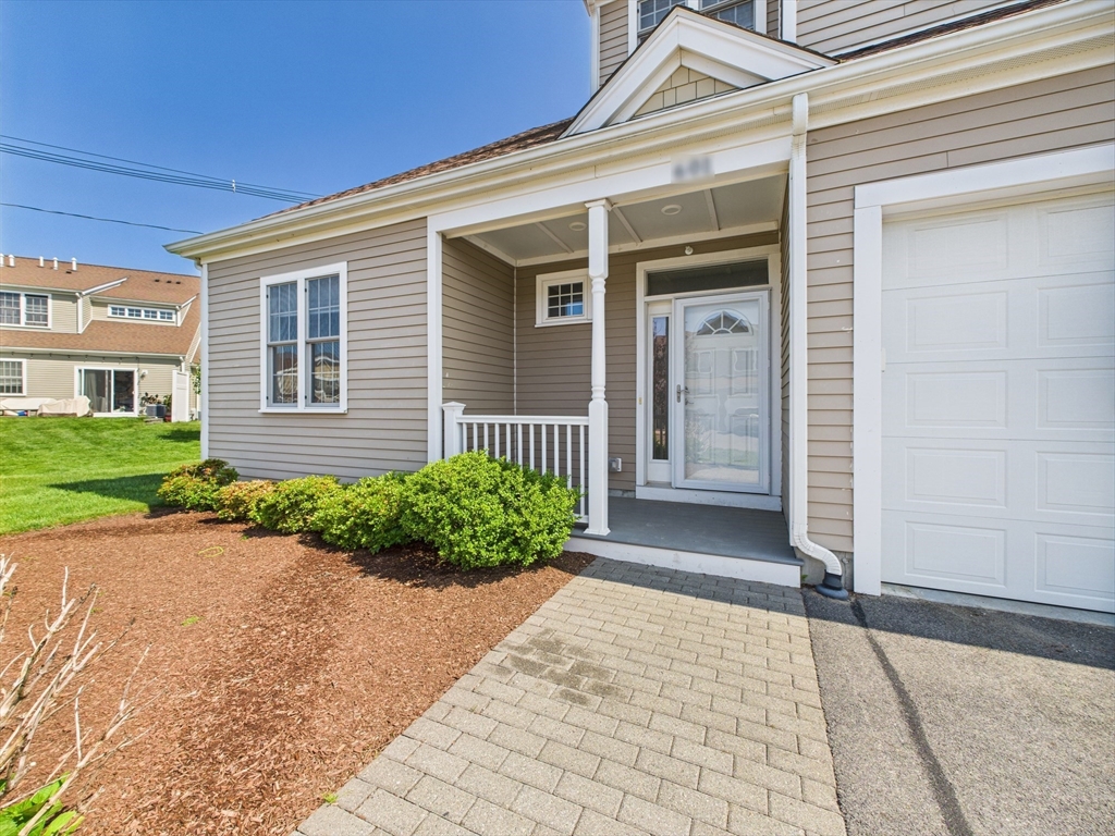 3 bed, 2 bath apartment for rent at 70 Endicott Unit 601, Norwood — photo 1 of 27