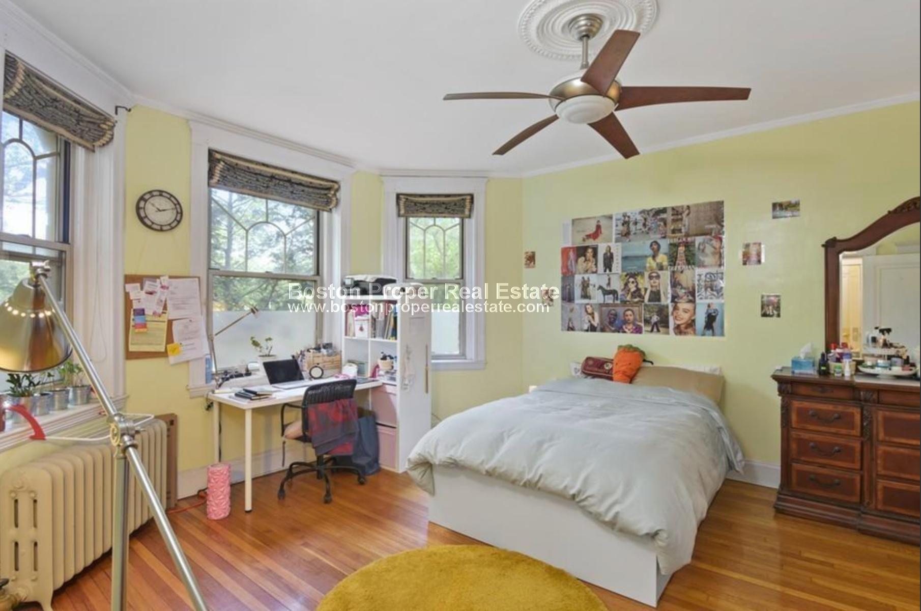 1 bed, 1 bath apartment for rent at 70 Fenway Unit 23, Fenway — photo 4 of 9
