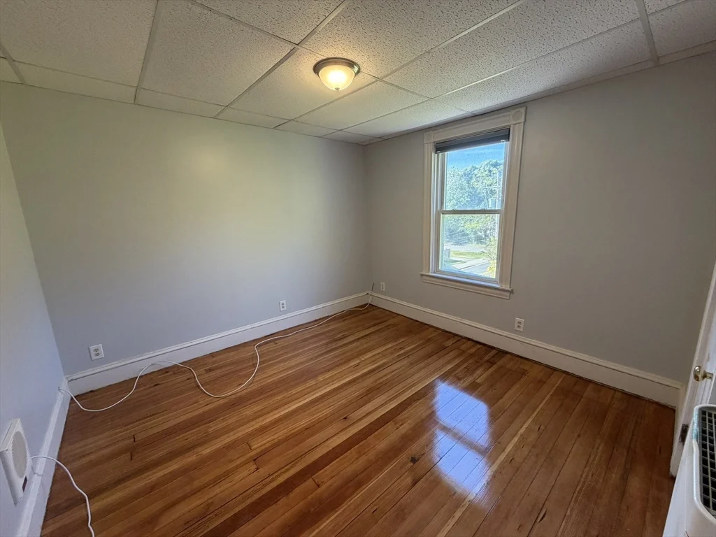 2 bed, 1 bath apartment for rent at 70 Forest Unit 3, Attleboro — photo 8 of 10