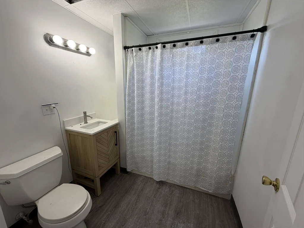 2 bed, 1 bath apartment for rent at 70 Forest Unit 3, Attleboro — photo 10 of 10
