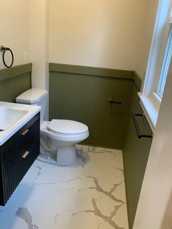 4 bed, 1 bath apartment for rent at 70 Harvest St Unit 1, Dorchester — photo 4 of 11