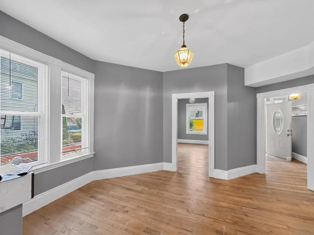 5 bed, 2 bath apartment for rent at 70 Holbrook Ave Unit R, Braintree — photo 6 of 20