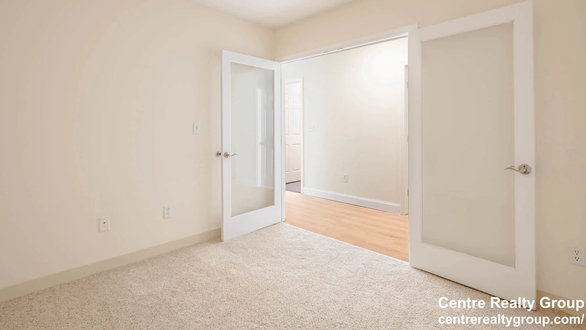1 bed, 1 bath apartment for rent at 70 Hope Ave Unit 104, Banks Square — photo 4 of 11
