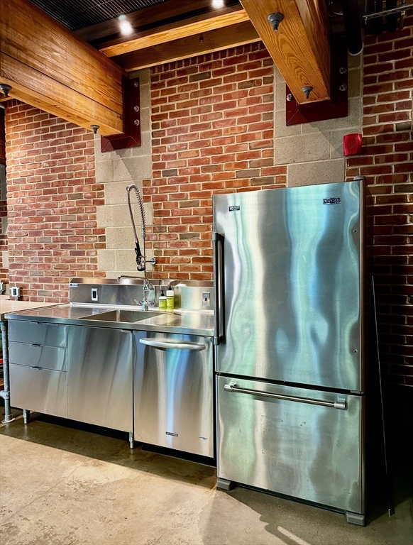 2 bed, 2 bath apartment for rent at 70 Howard St Unit 1E, Davis Square — photo 8 of 17