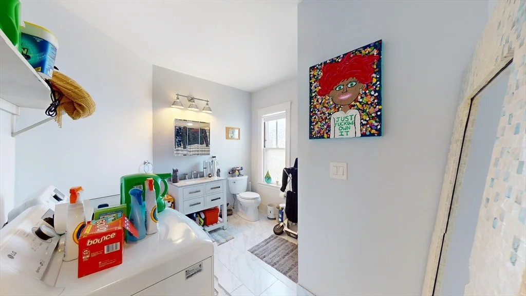 3 bed, 2 bath apartment for rent at 70 Hudson Unit 2, Powder House Square — photo 10 of 16