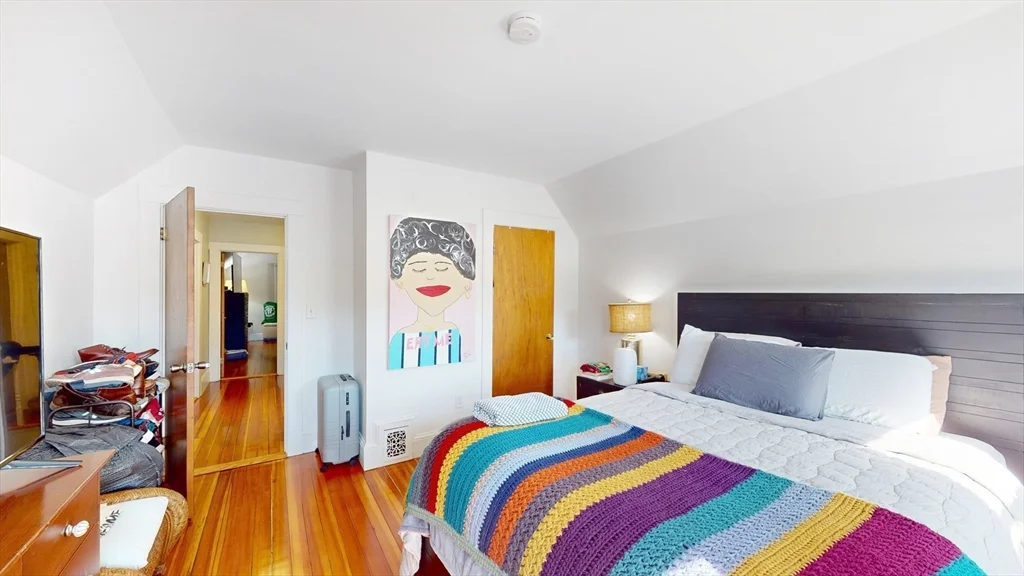 3 bed, 2 bath apartment for rent at 70 Hudson Unit 2, Powder House Square — photo 5 of 16