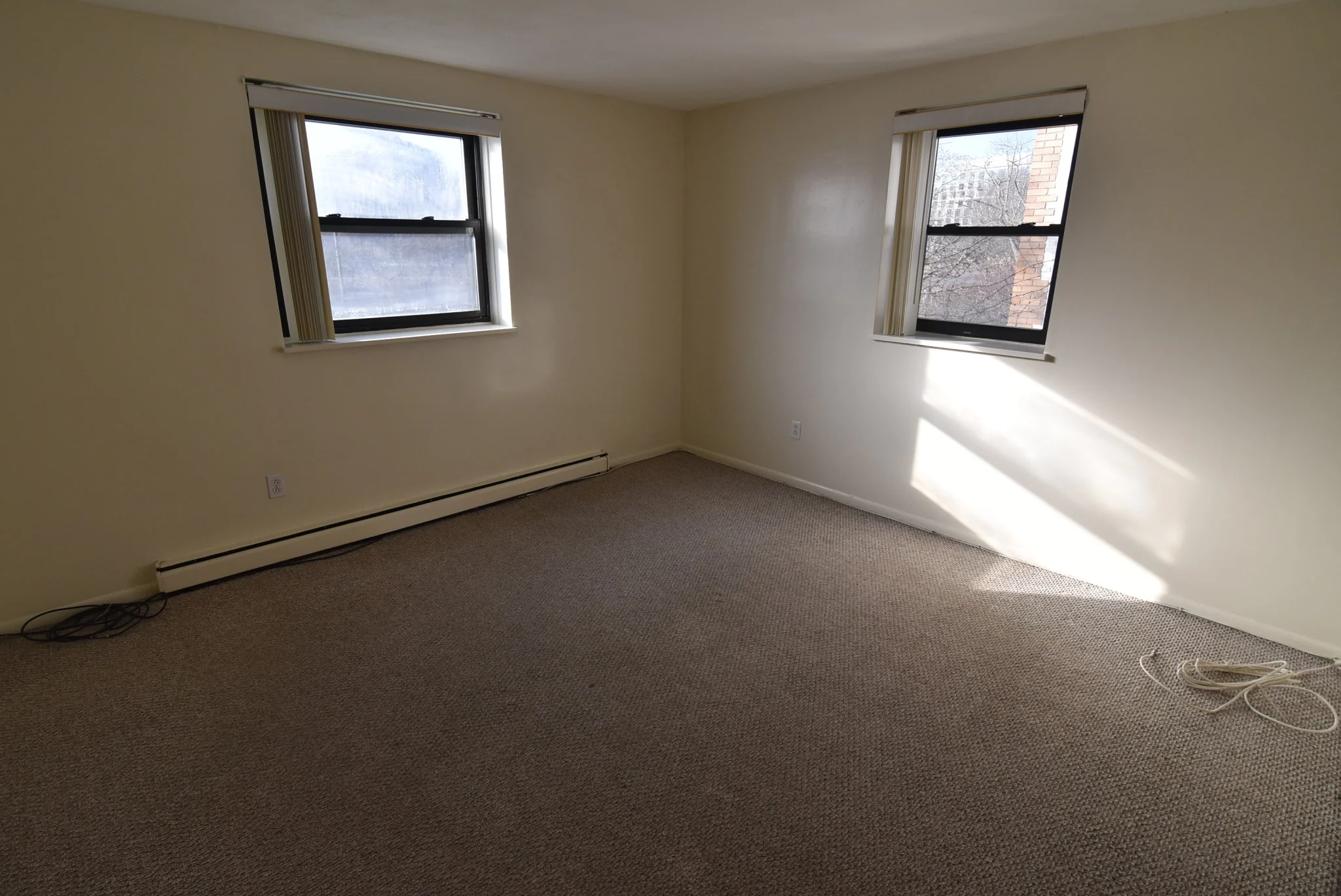 2 bed, 1 bath apartment for rent at 70 Jamaicaway Unit 10, Jamaica Plain — photo 4 of 8
