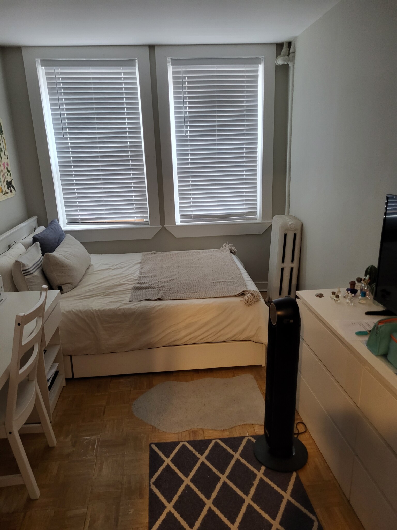 Studio bed, 1 bath apartment for rent at 70 Joy St Unit 1, Beacon Hill — photo 23 of 28
