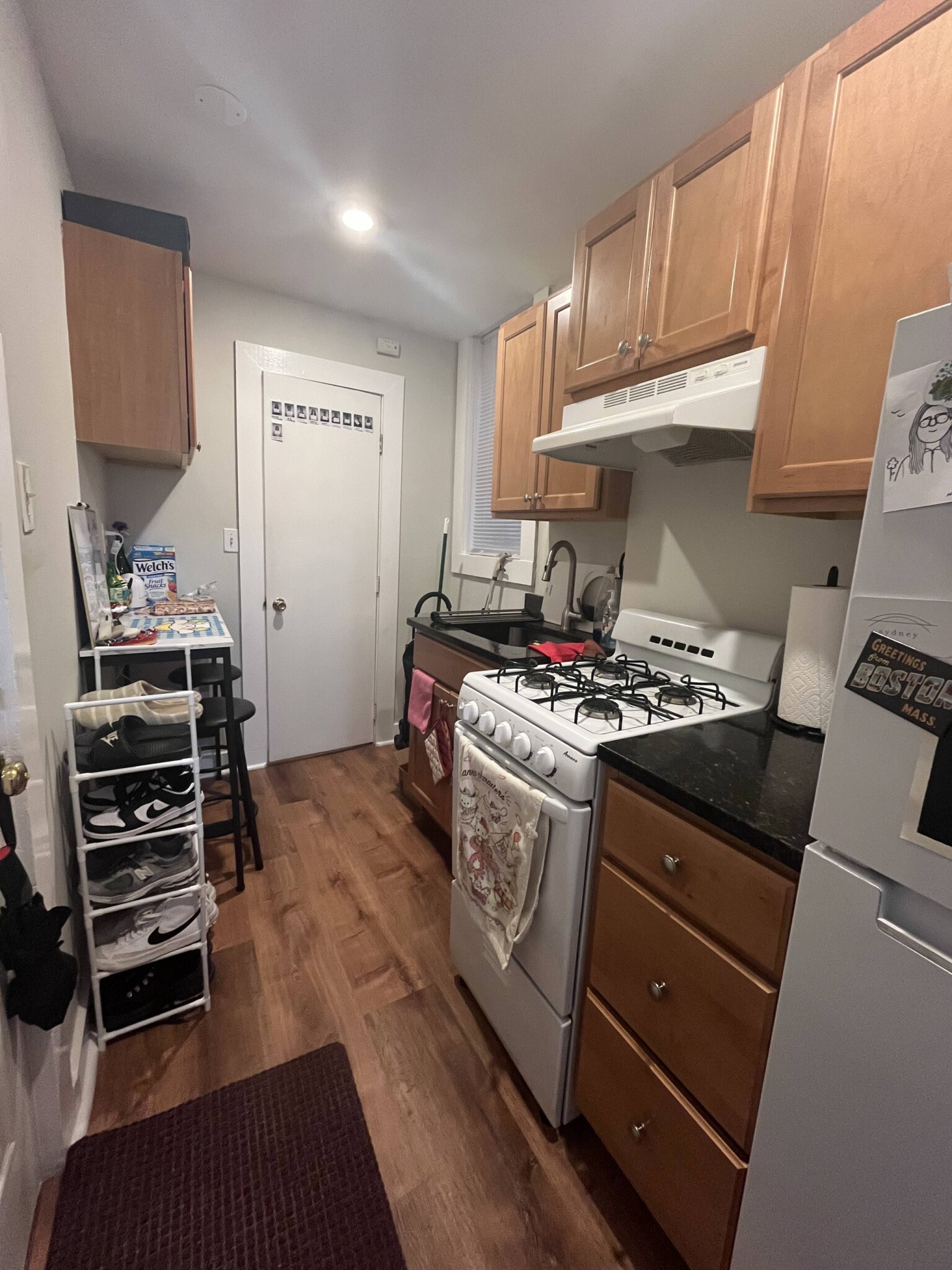 Studio bed, 1 bath apartment for rent at 70 Joy St Unit 1, Beacon Hill — photo 10 of 28