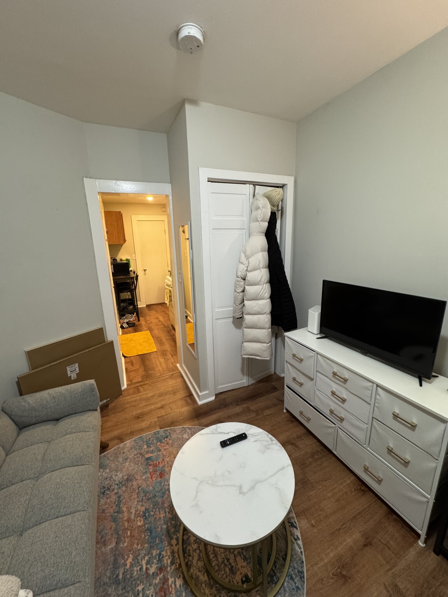 Studio bed, 1 bath apartment for rent at 70 Joy St Unit 1, Beacon Hill — photo 2 of 28