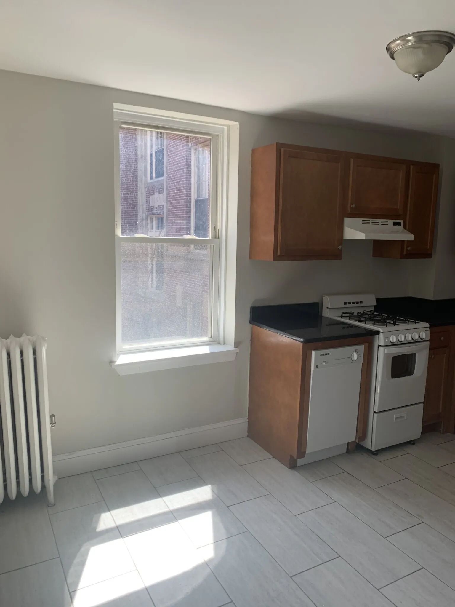 2 bed, 1 bath apartment for rent at 70 Joy St Unit 16, Beacon Hill — photo 8 of 11