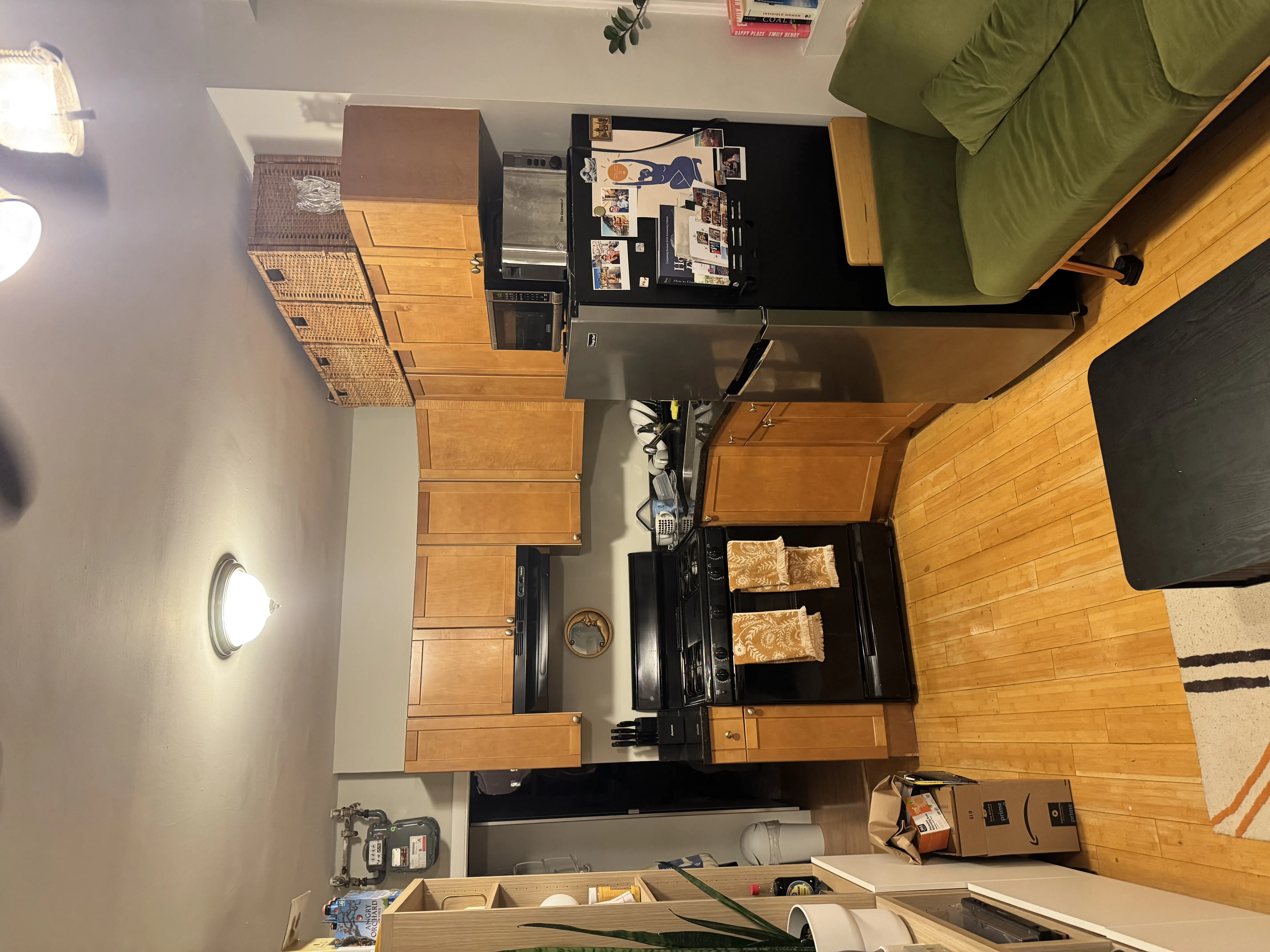 2 bed, 1 bath apartment for rent at 70 Joy St Unit 19, Beacon Hill — photo 3 of 14