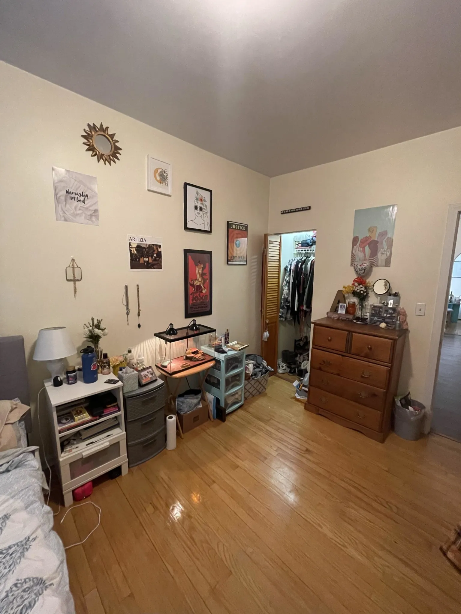 2 bed, 1 bath apartment for rent at 70 Joy St Unit 2, Beacon Hill — photo 31 of 40
