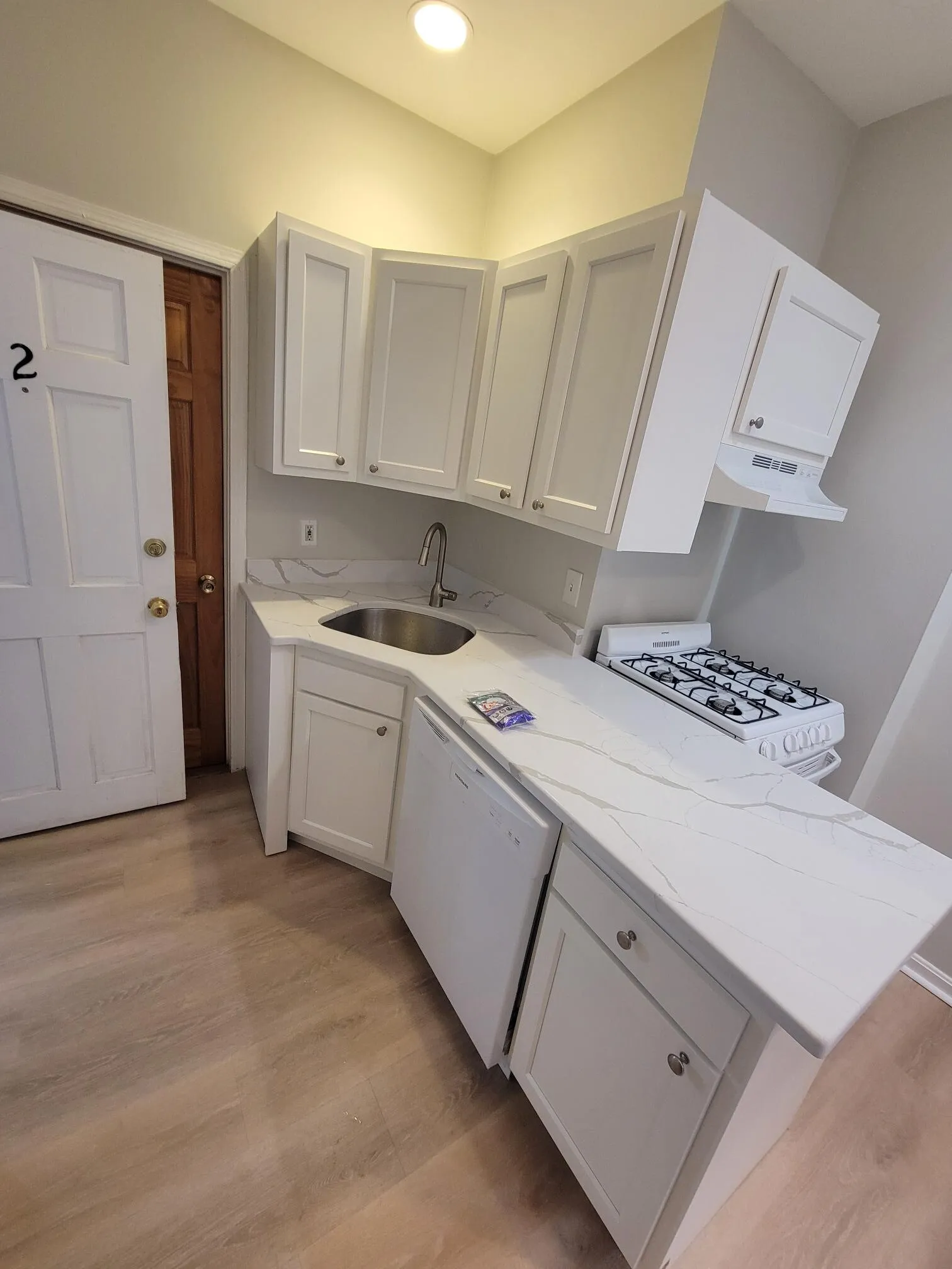 2 bed, 1 bath apartment for rent at 70 Joy St Unit 2, Beacon Hill — photo 5 of 40