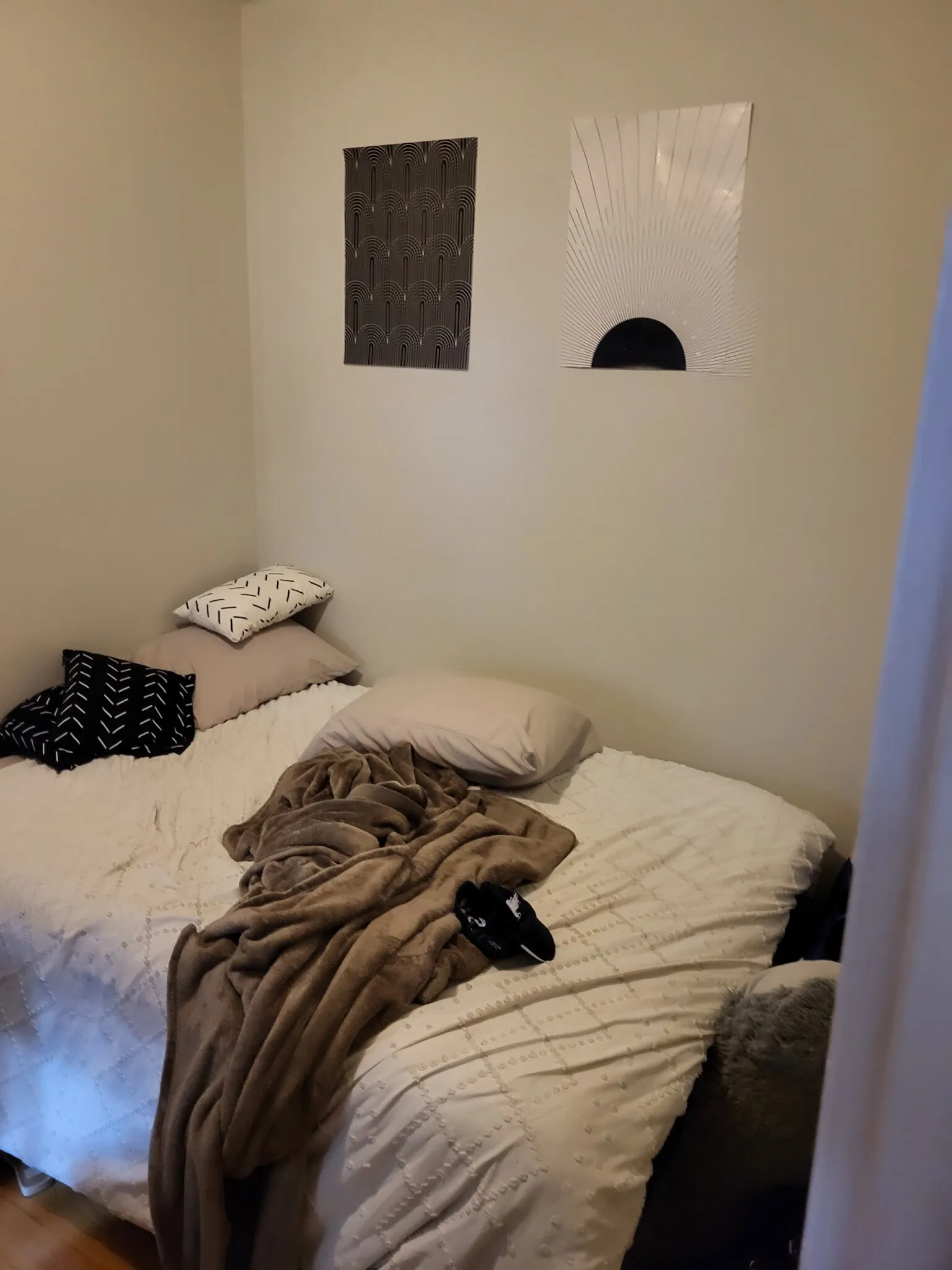 2 bed, 1 bath apartment for rent at 70 Joy St Unit 2, Beacon Hill — photo 27 of 40