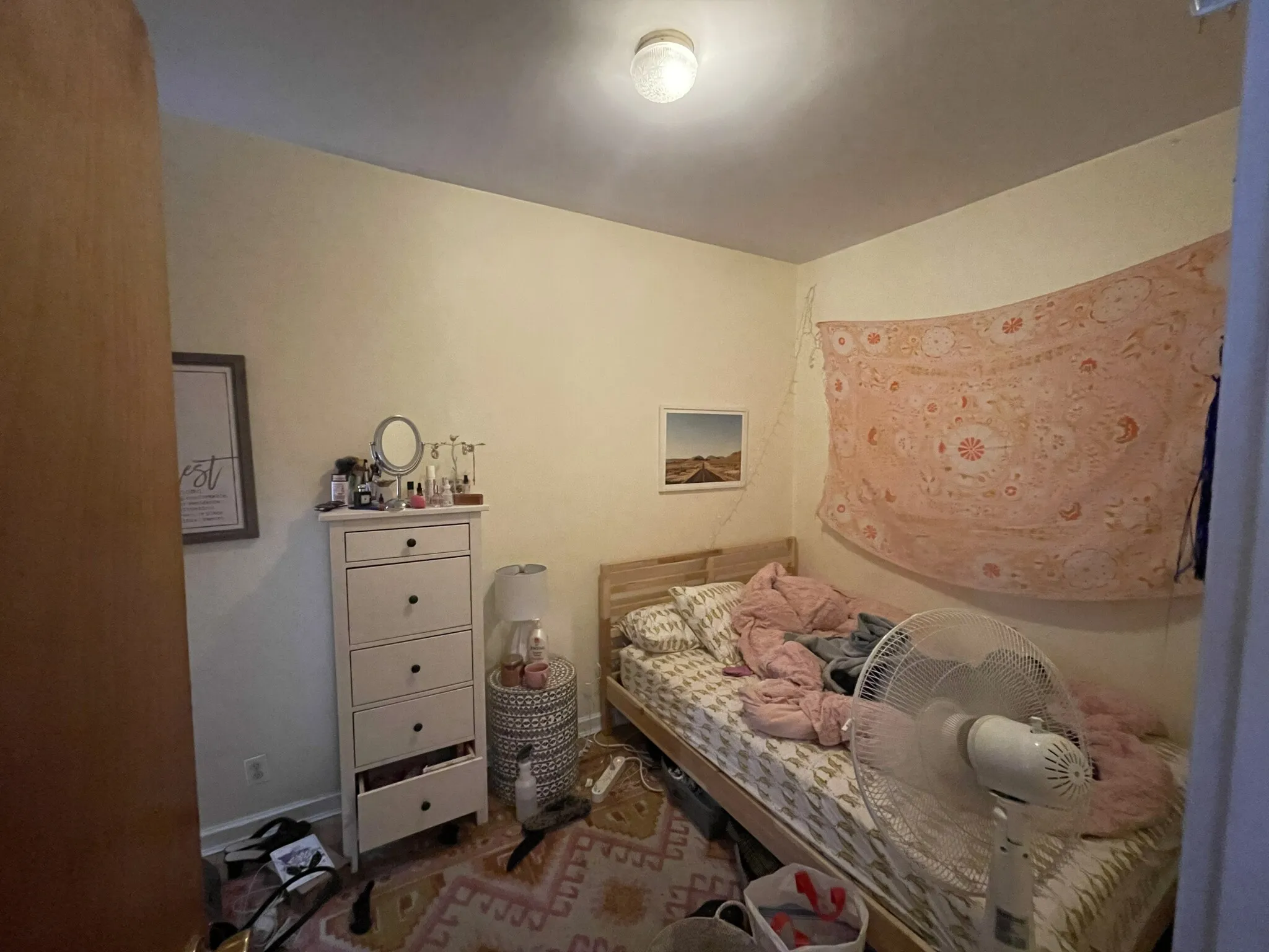 2 bed, 1 bath apartment for rent at 70 Joy St Unit 2, Beacon Hill — photo 37 of 39