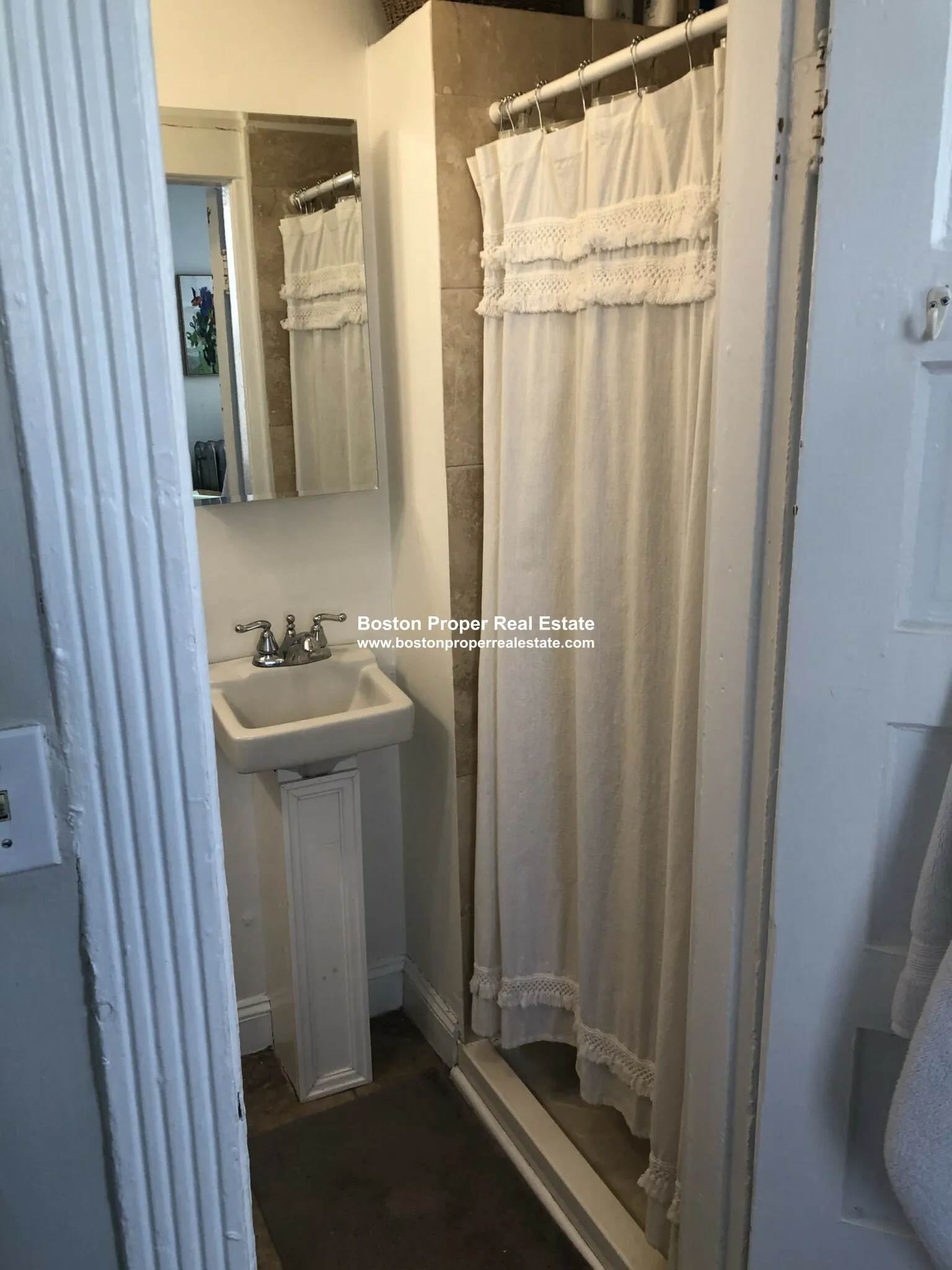 2 bed, 1 bath apartment for rent at 70 Joy St Unit 9, Beacon Hill — photo 9 of 19