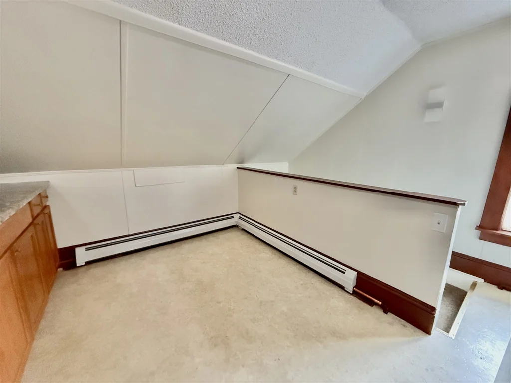 3 bed, 1 bath apartment for rent at 70 Klondike Ave Unit 70, Westfield — photo 13 of 16