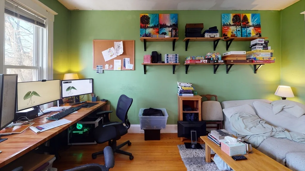 5 bed, 2 bath apartment for rent at 70 Larch Unit 1, Brighton — photo 5 of 8