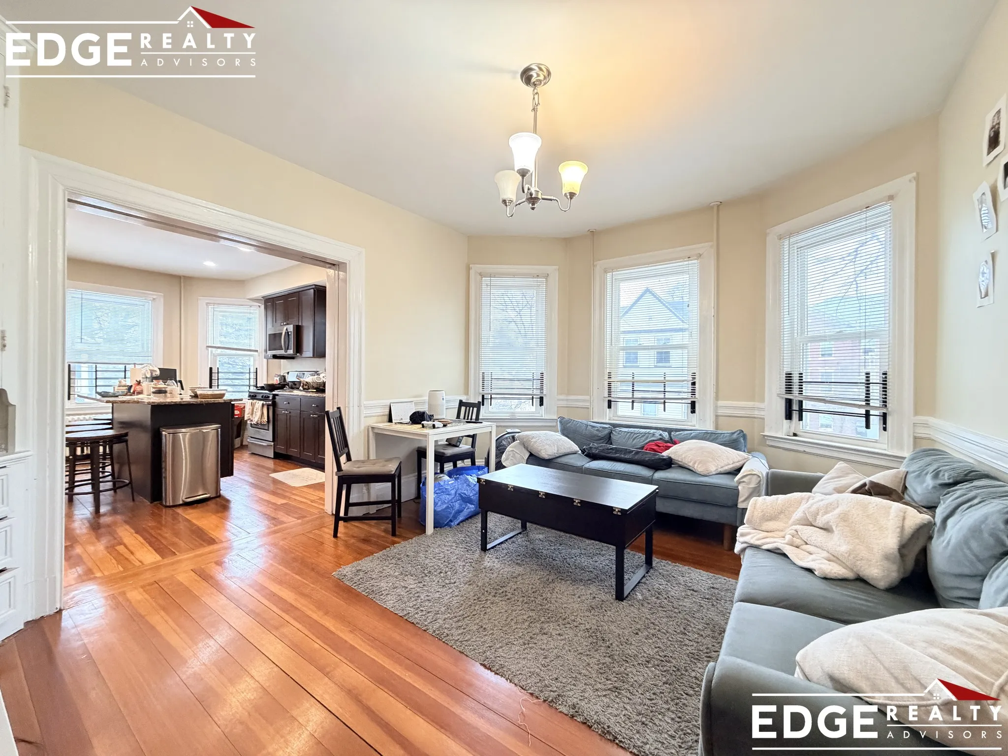 3 bed, 1 bath apartment for rent at 70 Leicester St Unit 1, Brighton — photo 3 of 10