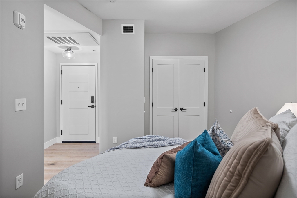 1 bed, 1 bath apartment for rent at 70 Leo Birmingham Pkwa Unit 415, Brighton — photo 13 of 30