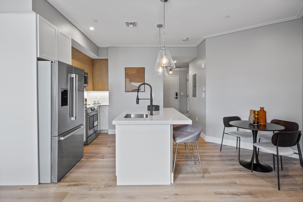 1 bed, 1 bath apartment for rent at 70 Leo Birmingham Pkwa Unit 415, Brighton — photo 6 of 30