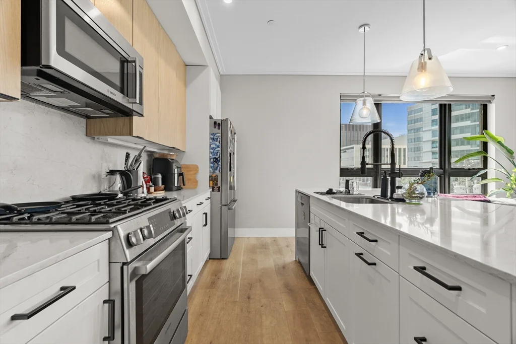 2 bed, 2 bath apartment for rent at 70 Leo M Birmingham Pkwa Unit 402, Brighton — photo 3 of 30