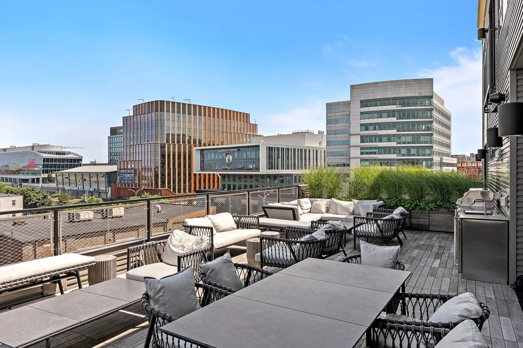 2 bed, 2 bath apartment for rent at 70 Leo M Birmingham Pkwy Unit PH02, Brighton — photo 11 of 22