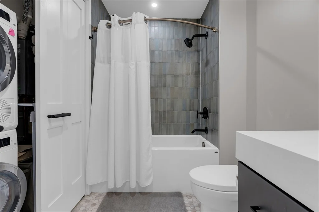 1 bed, 1 bath apartment for rent at 70 Leo M Birmingham Pkwy Unit U307, Brighton — photo 11 of 31