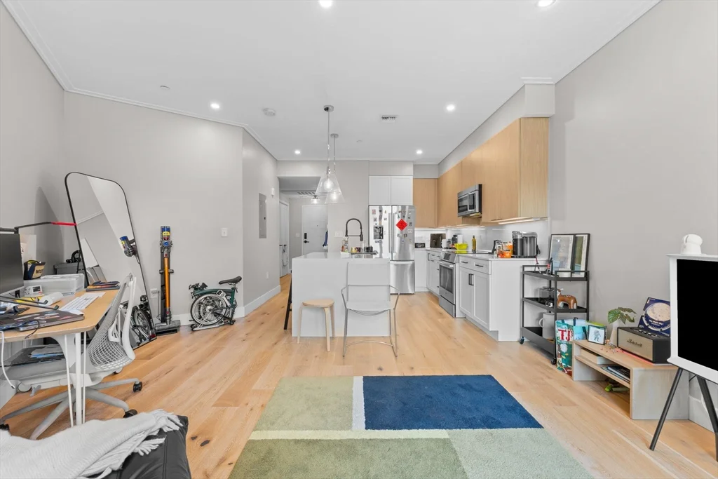 1 bed, 1 bath apartment for rent at 70 Leo M Birmingham Pkwy Unit 415, Brighton — photo 8 of 21