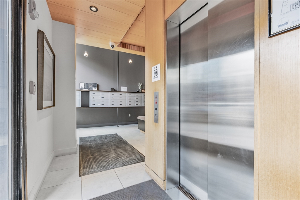 2 bed, 2 bath apartment for rent at 70 Lincoln St Unit 213, Leather District — photo 4 of 37