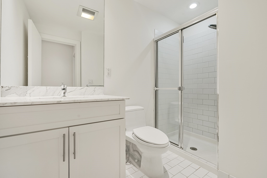 2 bed, 2 bath apartment for rent at 70 Lincoln St Unit 213, Leather District — photo 18 of 37