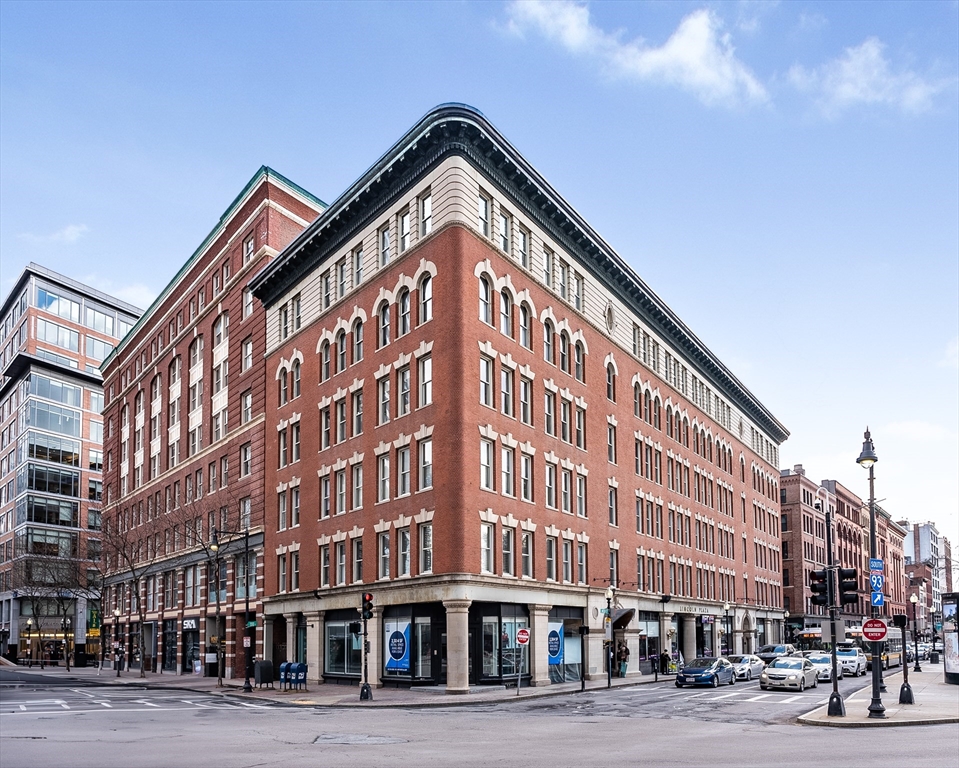 2 bed, 2 bath apartment for rent at 70 Lincoln St Unit 213, Leather District