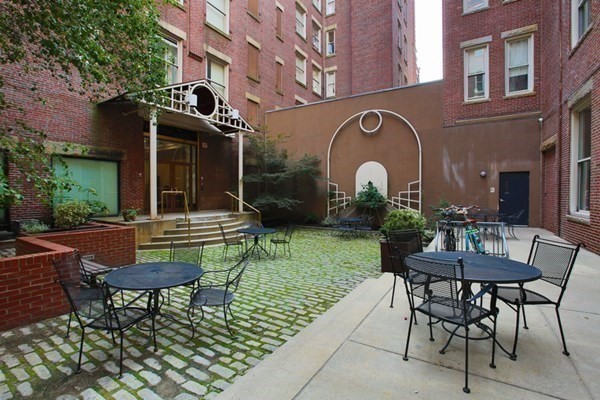 2 bed, 2 bath apartment for rent at 70 Lincoln St Unit 512, Boston — photo 7 of 10