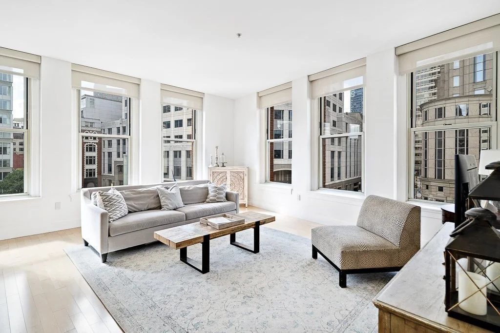 2 bed, 2 bath apartment for rent at 70 Lincoln St Unit L412, Leather District — photo 2 of 17