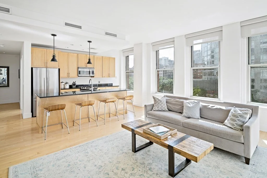 2 bed, 2 bath apartment for rent at 70 Lincoln St Unit L412, Leather District