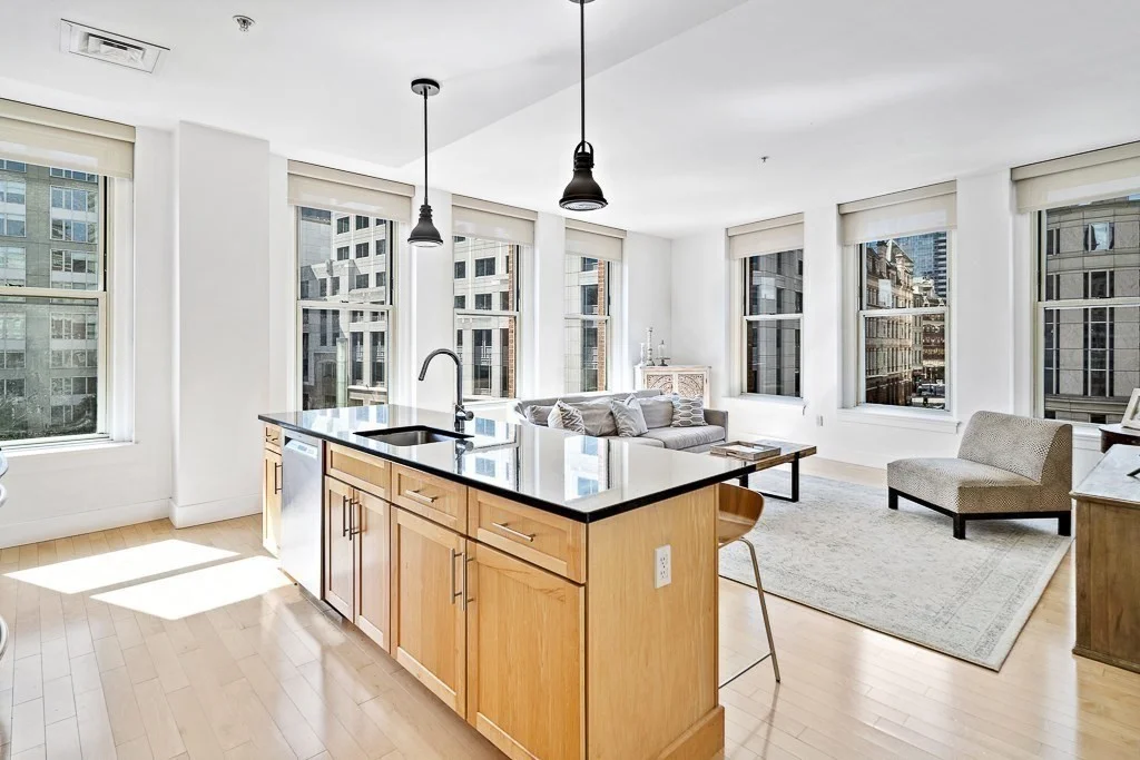 2 bed, 2 bath apartment for rent at 70 Lincoln St Unit L412, Leather District — photo 3 of 17