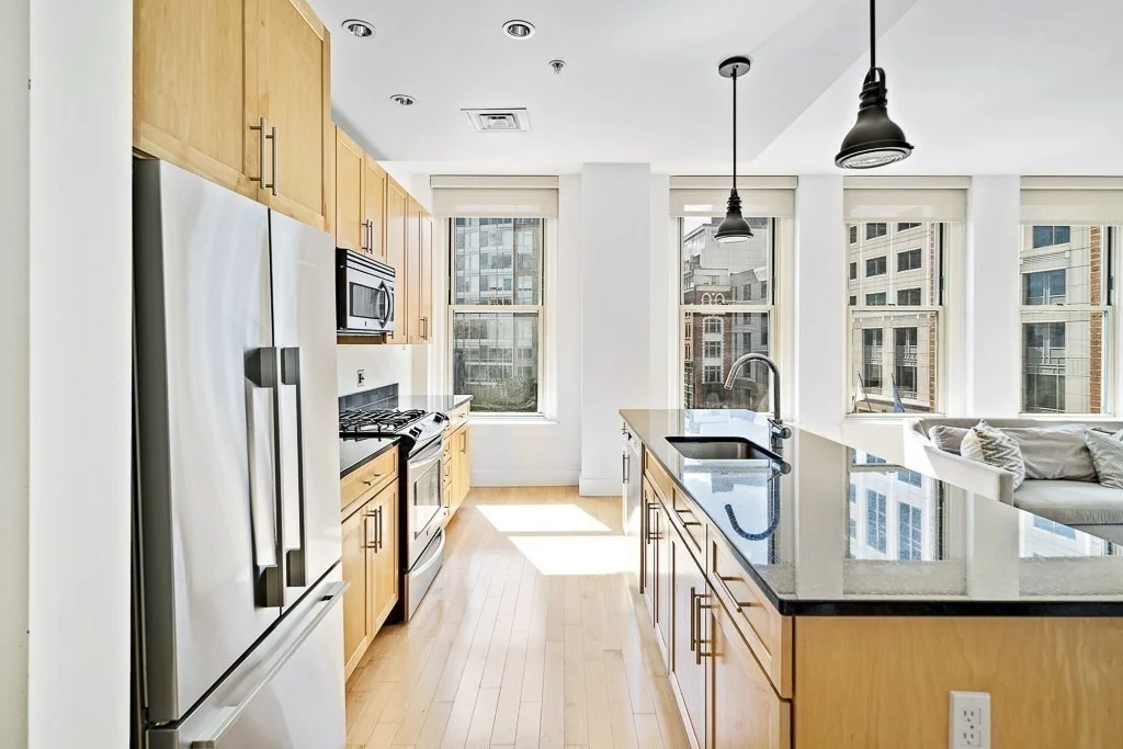 2 bed, 2 bath apartment for rent at 70 Lincoln St Unit L412, Leather District — photo 5 of 17