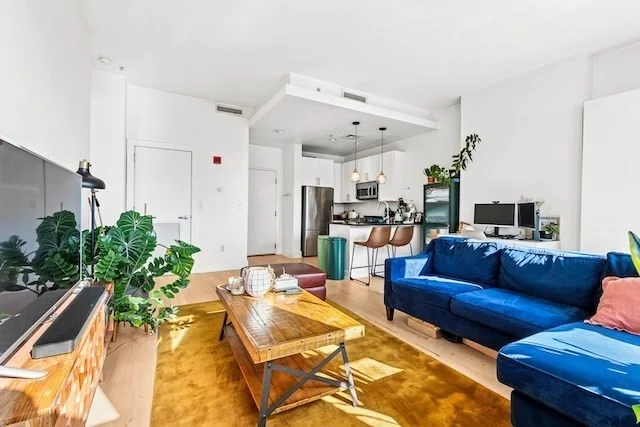 1 bed, 1 bath apartment for rent at 70 Lincoln St Unit L616, Leather District — photo 4 of 24