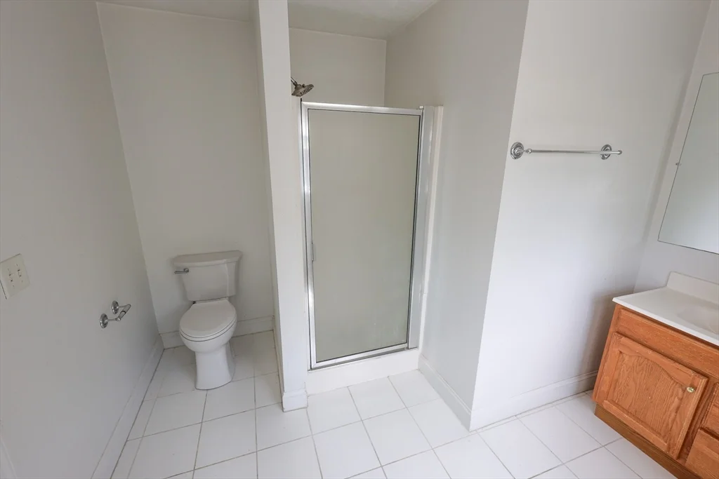 2 bed, 2 bath apartment for rent at 70 Mount Hope St Unit 2, Roslindale — photo 8 of 19