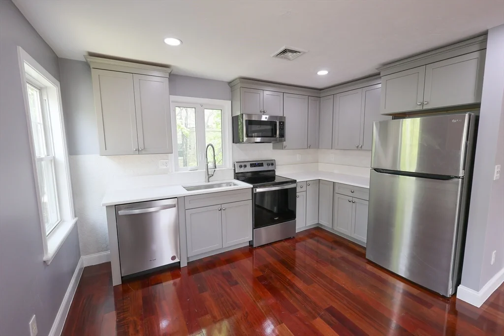 2 bed, 2 bath apartment for rent at 70 Mount Hope St Unit 2, Roslindale — photo 2 of 19