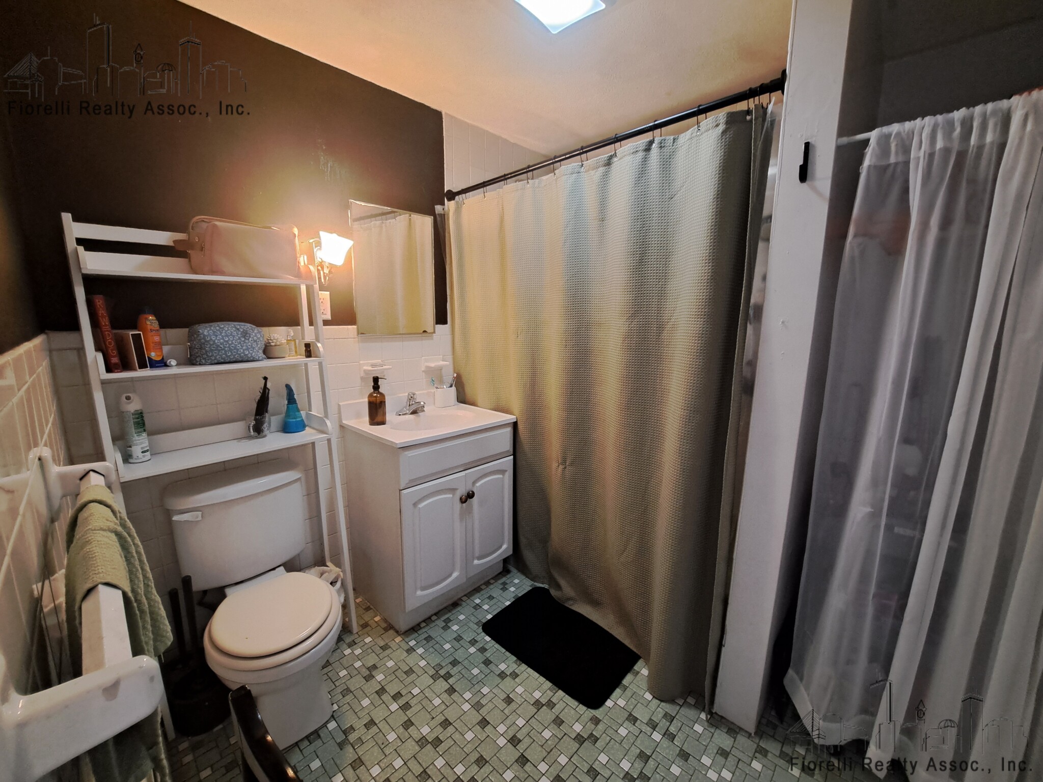 2.5 bed, 1 bath apartment for rent at 70 North Margin St Unit 3, North End — photo 11 of 11