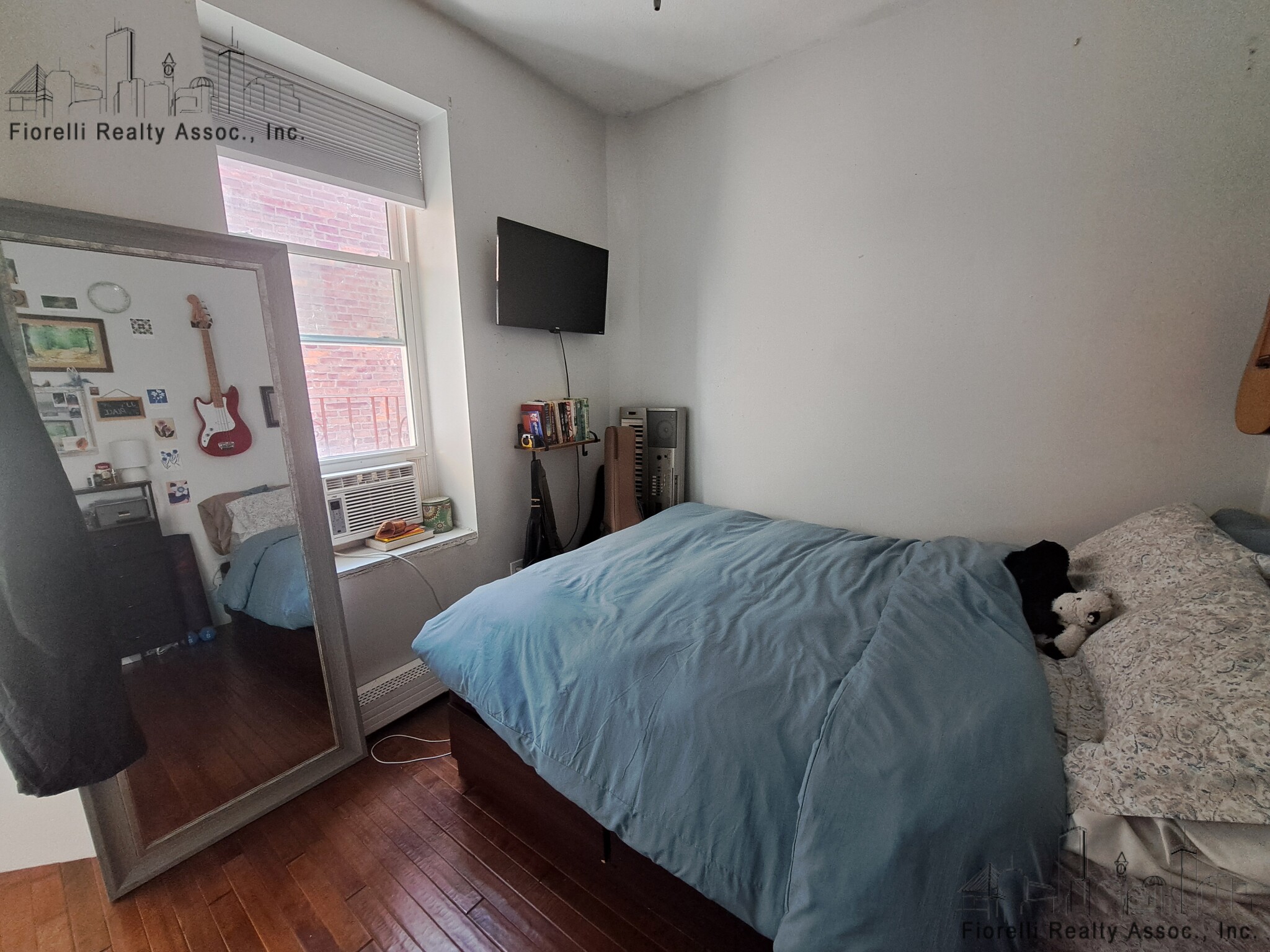 2.5 bed, 1 bath apartment for rent at 70 North Margin St Unit 3, North End — photo 9 of 11